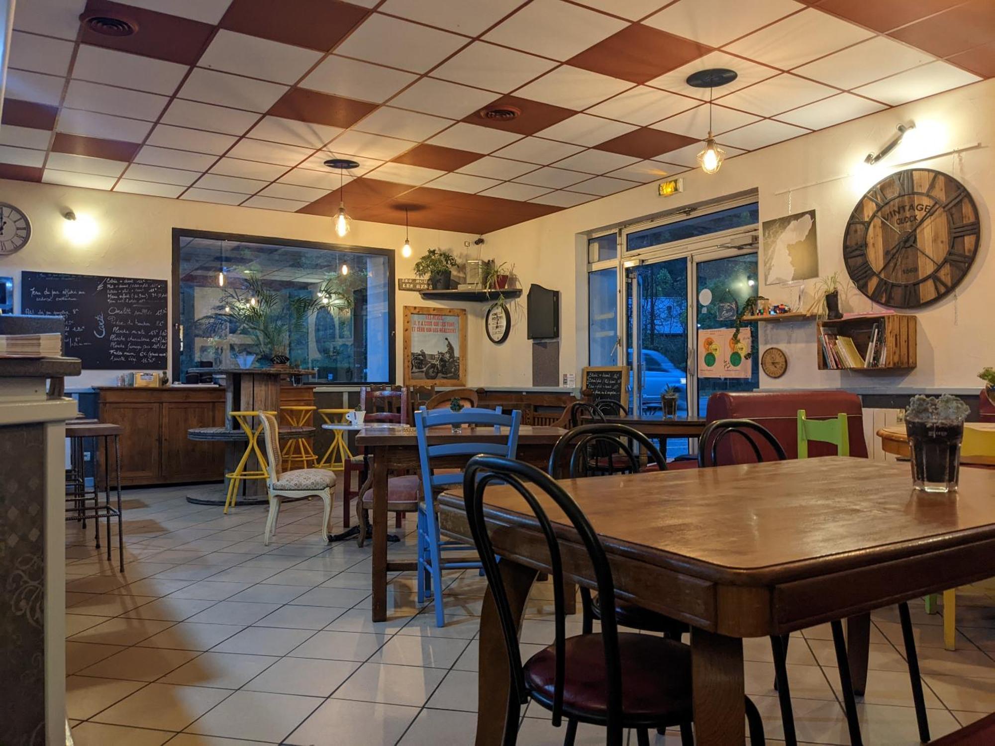 L'Auberge D'Eygliers Luaran gambar